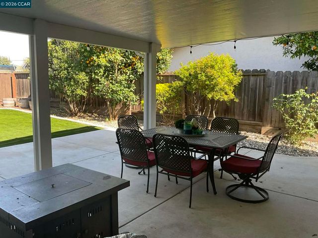 4063 Salem St, Concord, CA 94521