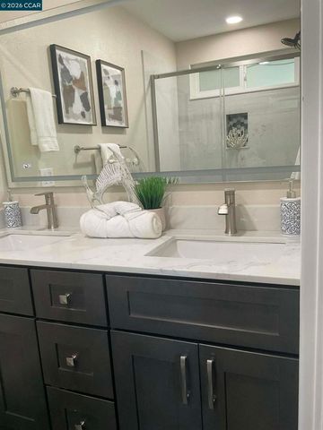 4063 Salem St, Concord, CA 94521