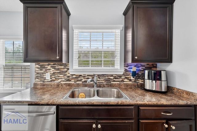 505 Archie Way NE, Ludowici, GA 31316