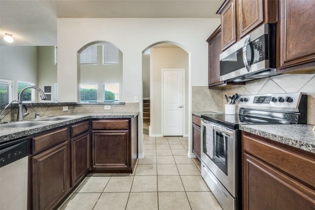 991 Providence Boulevard, Providence Village, TX 76227