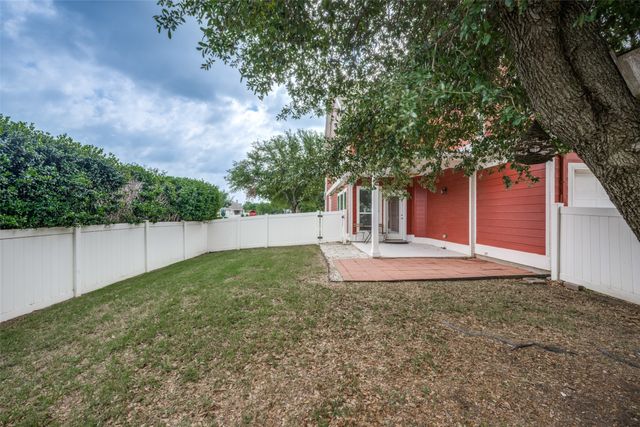 991 Providence Boulevard, Providence Village, TX 76227