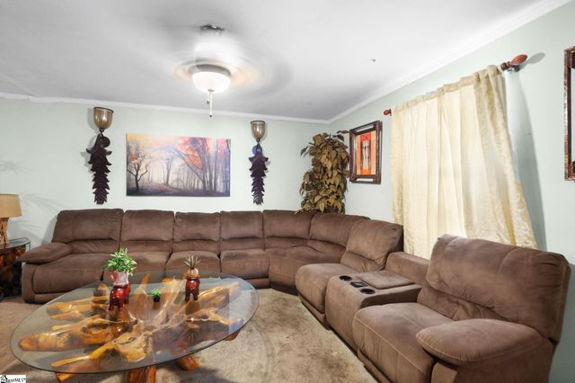 38 3rd Avenue, Greenville, SC 29611