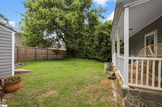 38 3rd Avenue, Greenville, SC 29611