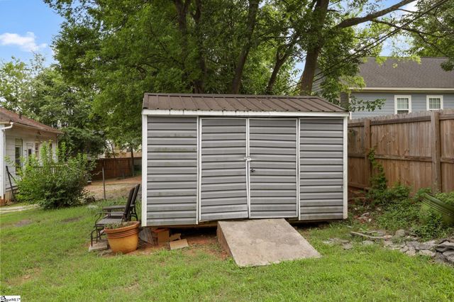 38 3rd Avenue, Greenville, SC 29611