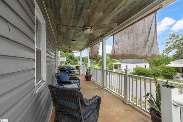 38 3rd Avenue, Greenville, SC 29611