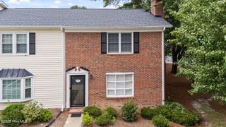 100 David Drive E14, Greenville, NC 27858