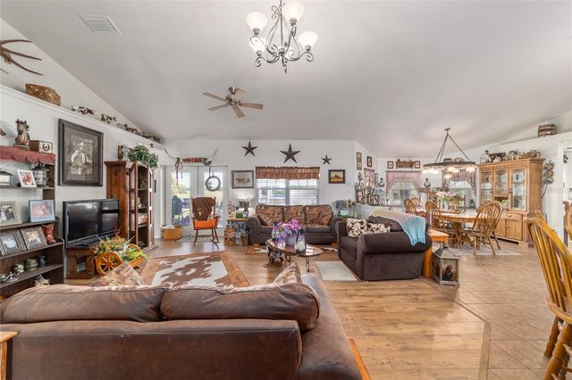 19355 SW 25TH PLACE, Dunnellon, FL 34431