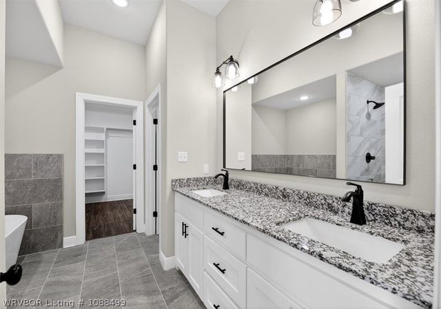 405 Stoneledge, Lavaca, AR 72941