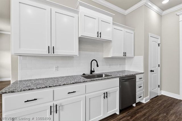 405 Stoneledge, Lavaca, AR 72941