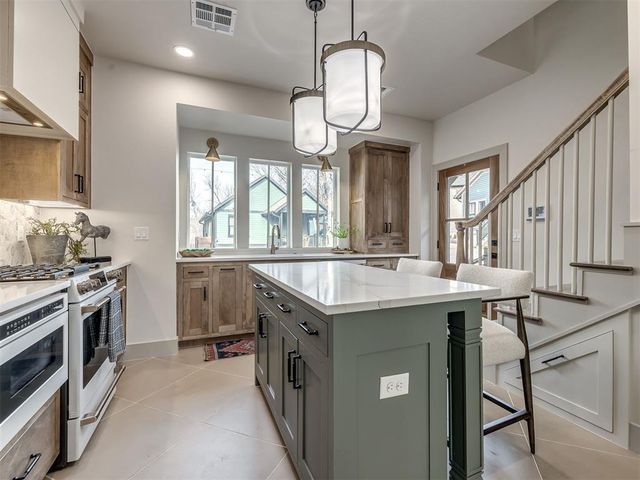 18266 Willowbrooke Court, Norman, OK 73072