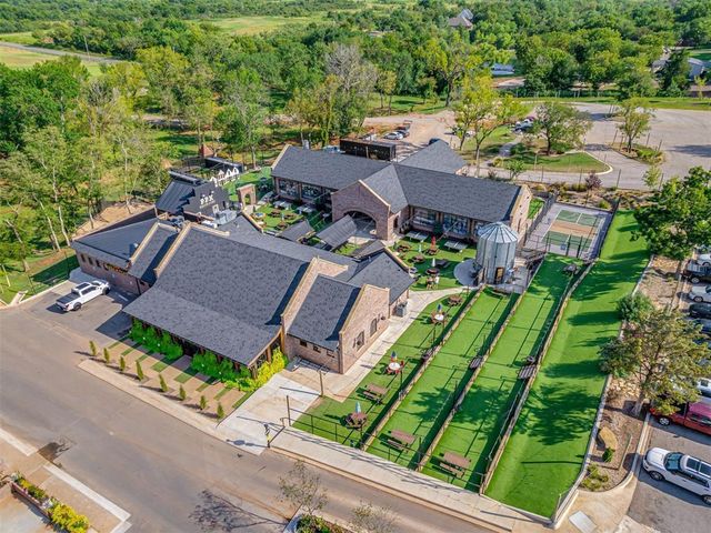 18266 Willowbrooke Court, Norman, OK 73072