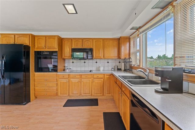 2451 E Western Reserve Road, Poland, OH 44514