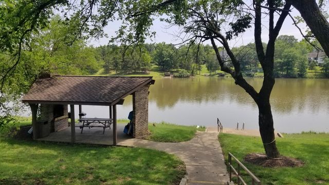 1877 WATERFRONT DR G, Columbia, MO 65202