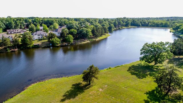 1877 WATERFRONT DR G, Columbia, MO 65202
