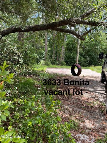 3504 Bonita Road, Gautier, MS 39553