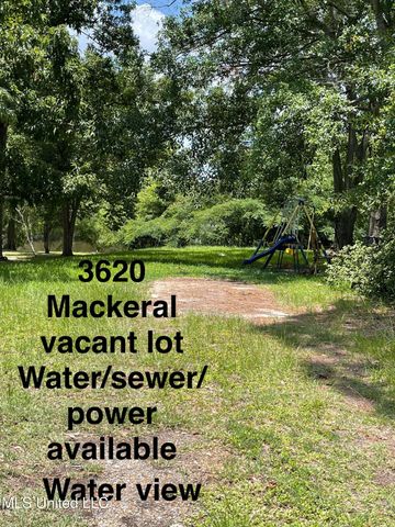 3504 Bonita Road, Gautier, MS 39553