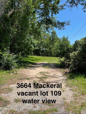 3504 Bonita Road, Gautier, MS 39553