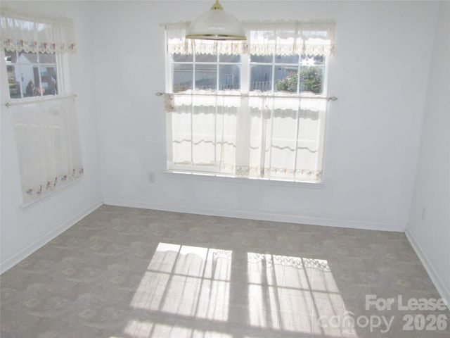 2910 Bridgeville Lane, Charlotte, NC 28262