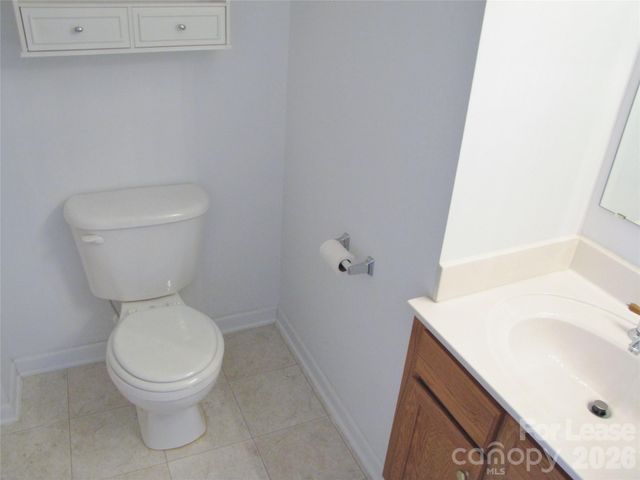2910 Bridgeville Lane, Charlotte, NC 28262