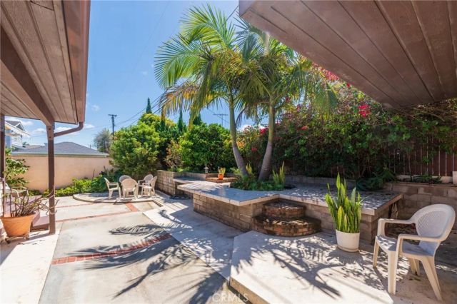 4626 Greenmeadows Avenue, Torrance, CA 90505