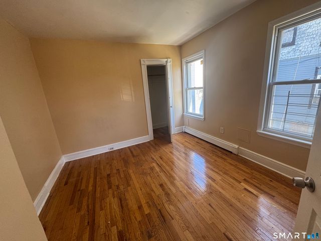 164 Coleman Street, Bridgeport, CT 06605