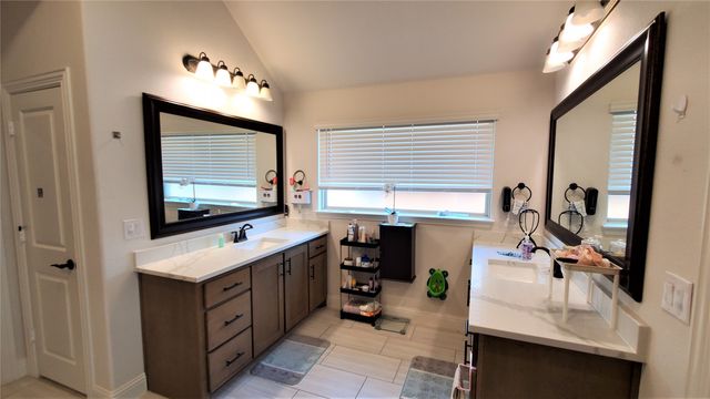 3905 Hidden Cove Court, Rockwall, TX 75032