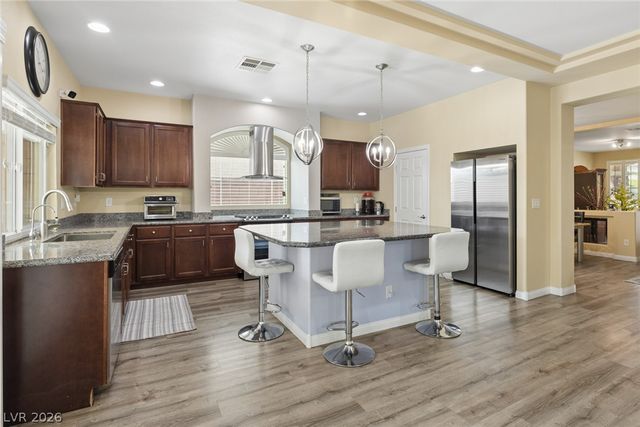 8194 Duncan Peak Court, Las Vegas, NV 89139