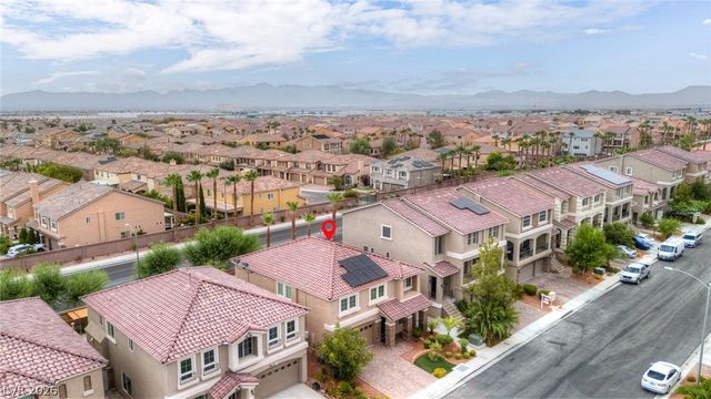 8194 Duncan Peak Court, Las Vegas, NV 89139