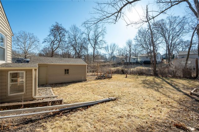 710 Creston Avenue, Des Moines, IA 50315