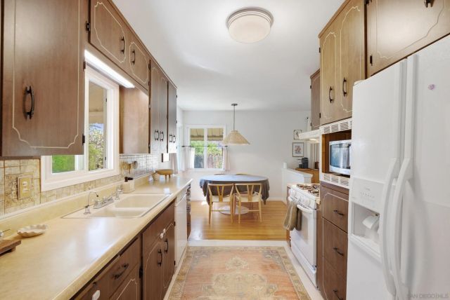 6832 Cartwright, San Diego, CA 92120