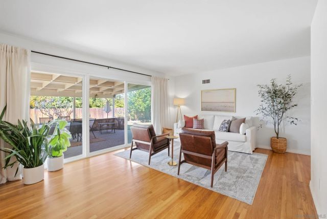 6832 Cartwright, San Diego, CA 92120