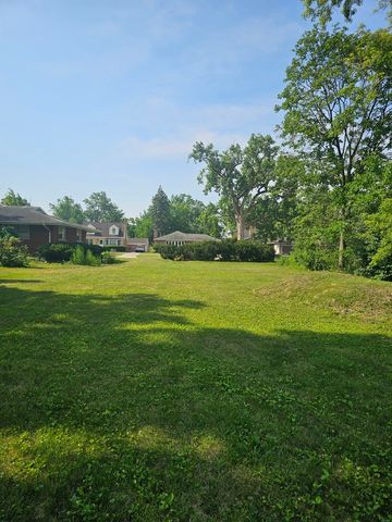 1738 Whitcomb Avenue, Des Plaines, IL 60018