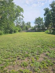 1738 Whitcomb Avenue, Des Plaines, IL 60018
