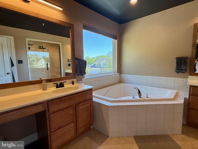 20809 MIDDLEGATE DR, Lexington Park, MD 20653