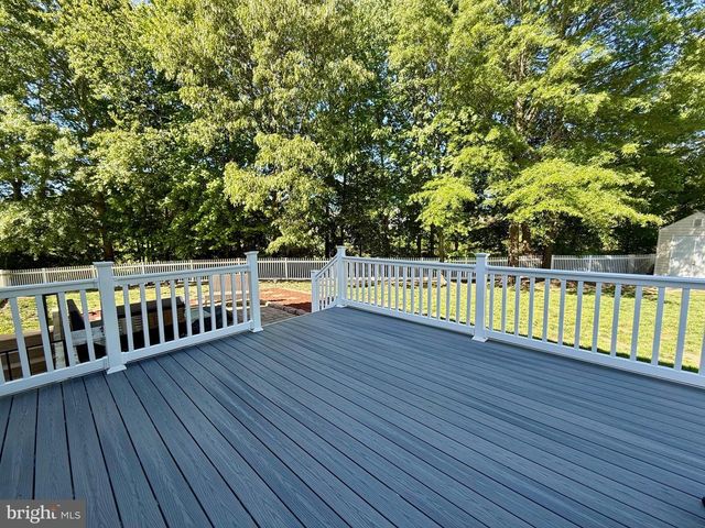 20809 MIDDLEGATE DR, Lexington Park, MD 20653