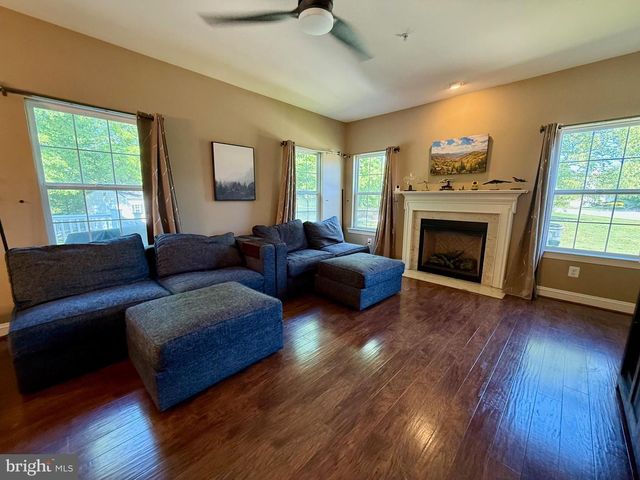 20809 MIDDLEGATE DR, Lexington Park, MD 20653