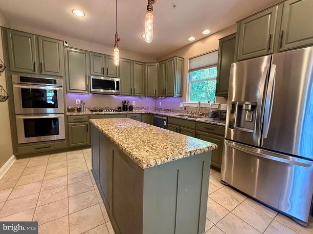20809 MIDDLEGATE DR, Lexington Park, MD 20653