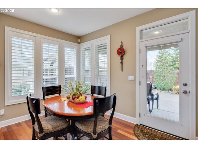 1346 Ne 16TH Ave, Canby, OR 97013