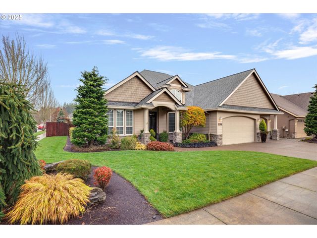 1346 Ne 16TH Ave, Canby, OR 97013