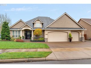 1346 Ne 16TH Ave, Canby, OR 97013