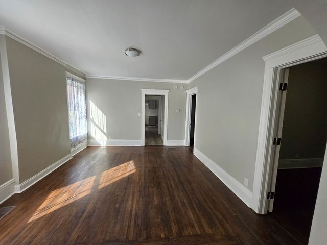 506 New York Street E 1S, Aurora, IL 60506