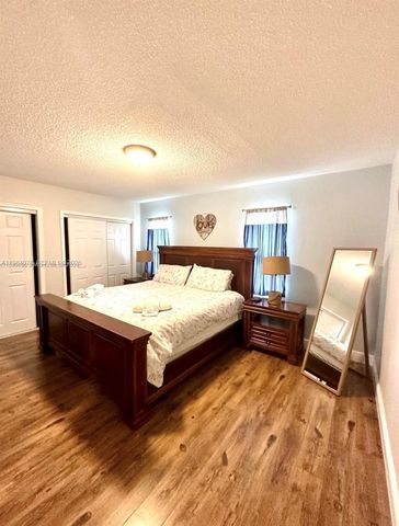 2431 SW 58th Mnr 1-2, Dania Beach, FL 33312