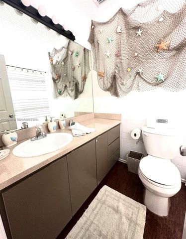 2431 SW 58th Mnr 1-2, Dania Beach, FL 33312