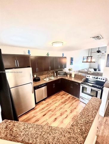 2431 SW 58th Mnr 1-2, Dania Beach, FL 33312