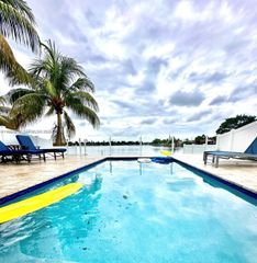 2431 SW 58th Mnr 1-2, Dania Beach, FL 33312