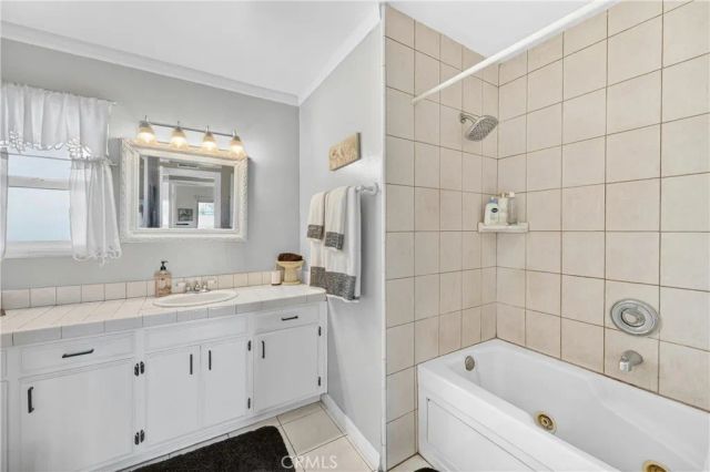 2789 E Oshkosh, Anaheim, CA 92806