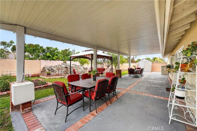 2789 E Oshkosh, Anaheim, CA 92806