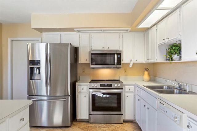 1626 WILLOW RUN, Sebring, FL 33872