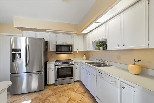 1626 WILLOW RUN, Sebring, FL 33872