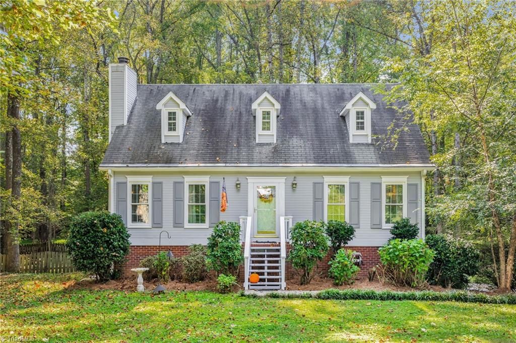 6208 Deforest Court, Pfafftown, NC 27040